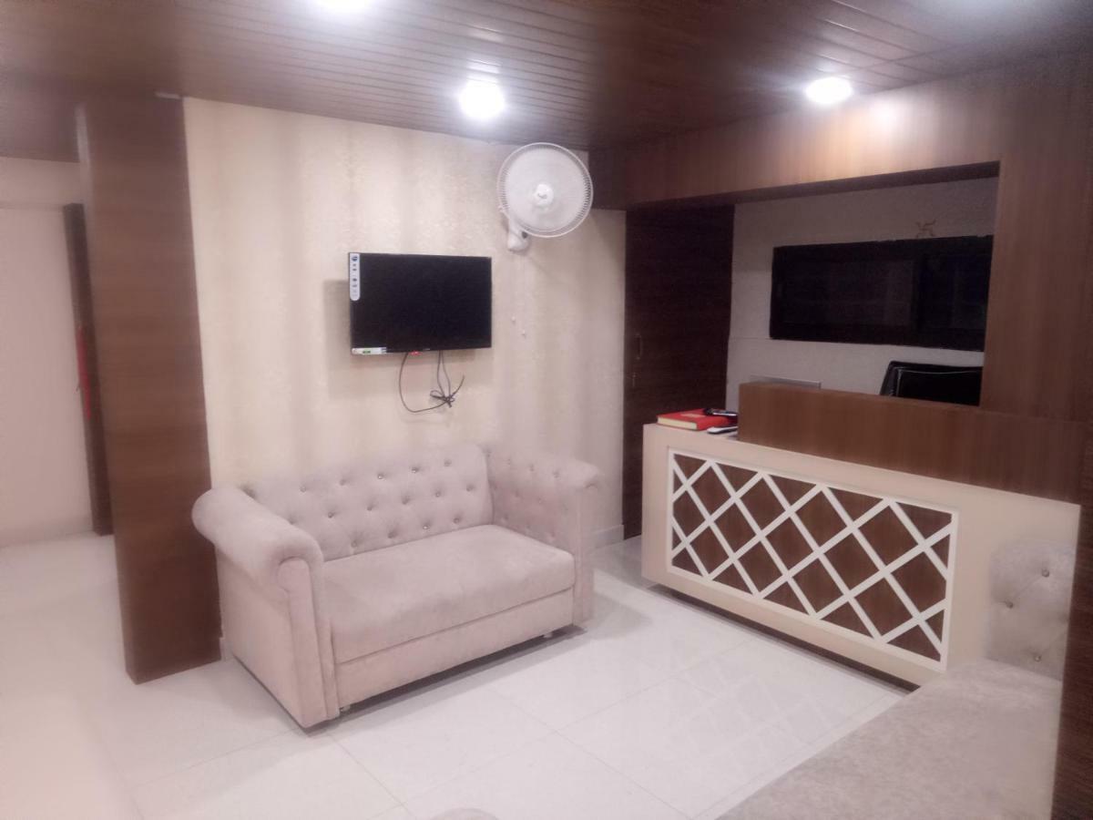 Hotel Prestige Ajmer Bagian luar foto