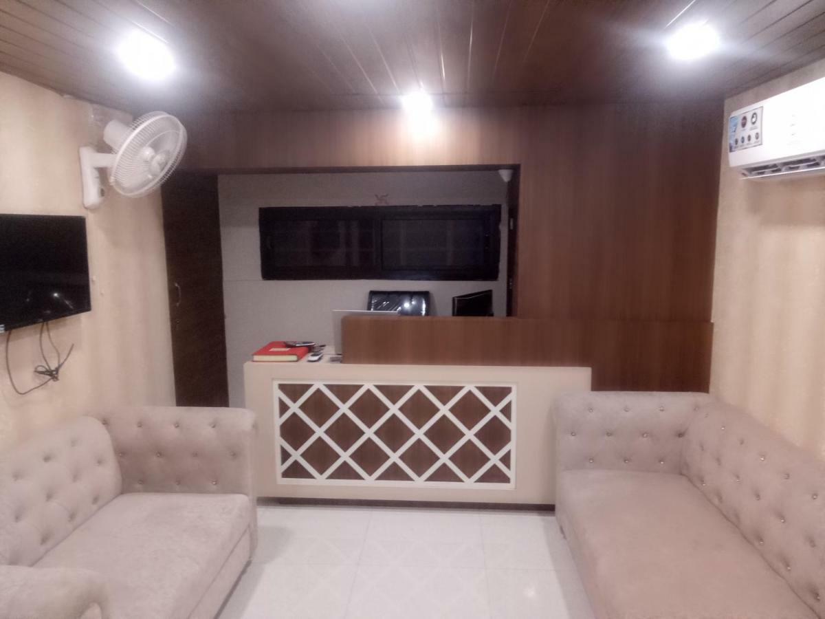 Hotel Prestige Ajmer Bagian luar foto