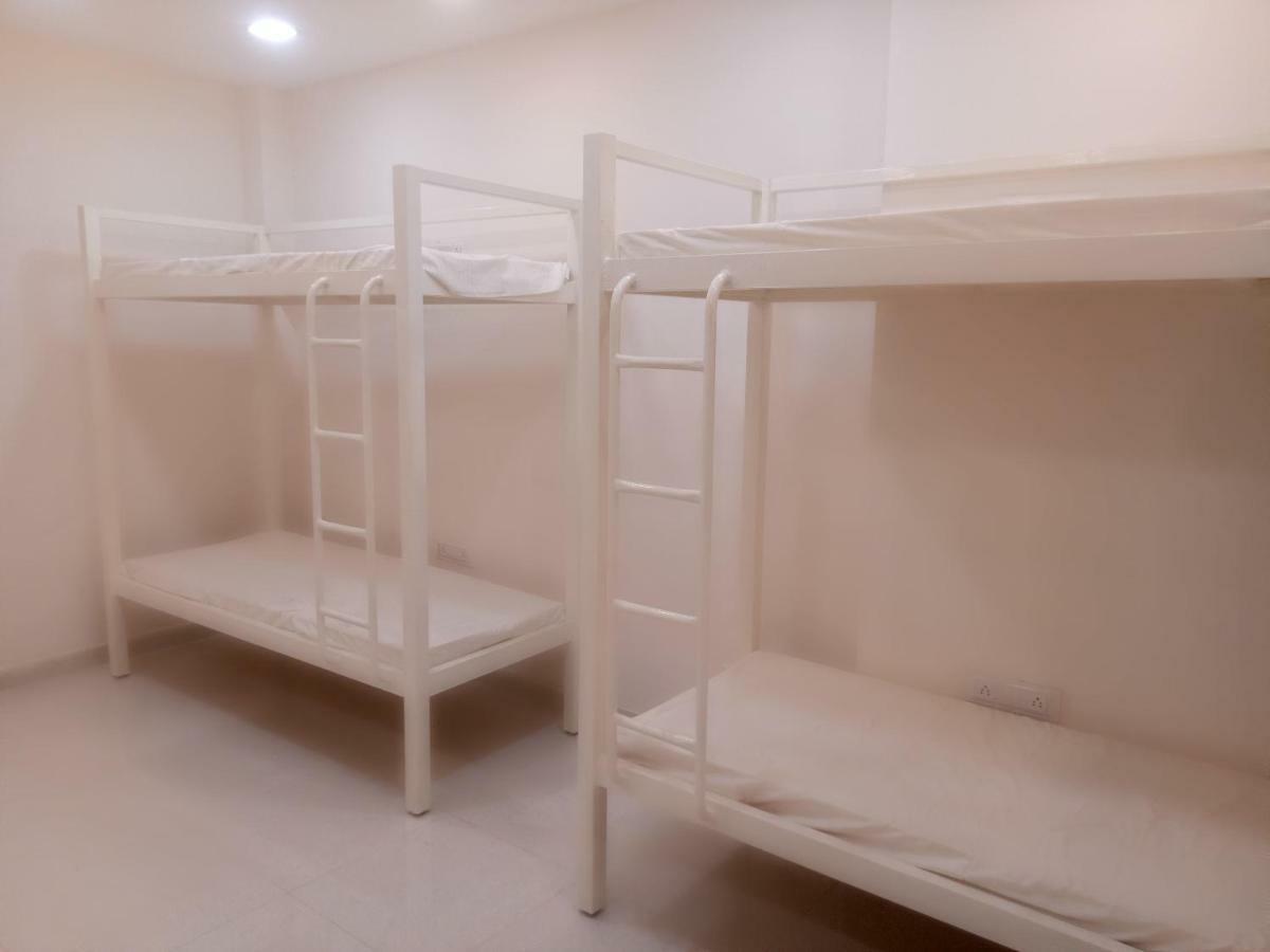 Hotel Prestige Ajmer Bagian luar foto